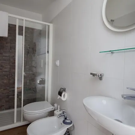Affittacamere Cinque Terre Charme 4*
